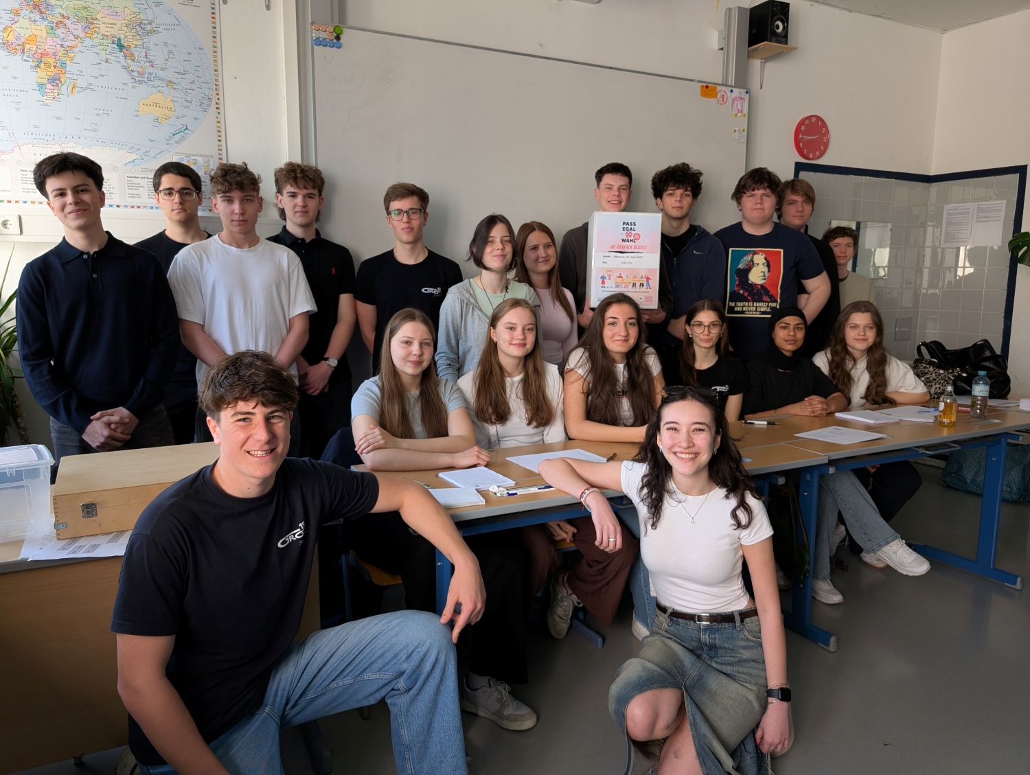 SOS Mitmensch / Pass Egal Wahl an Schulen 2025