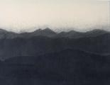 084_aus der Serie 'Mountain', 2014

Graphitstift und Tusche auf Molino
58 x 75 cm, hinten signiert

AUSRUFPREIS: 650,-
