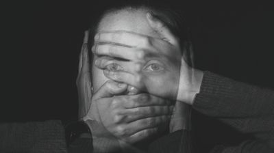 Stigma, Diskriminierung und Marginalisierung von Sexarbeiter:innen gefährdet sie.
