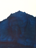 Aus der Serie 'Blue Mountains', 2020

Tinte auf Aquarellpapier, kaschiert auf Alu-Dibond, 55 x 41,5 cm
gestempelt, rückseitig signiert und datiert 

Ausrufpreis: 500,-