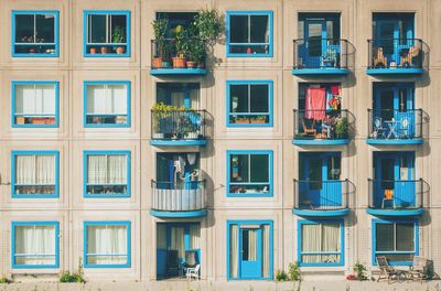 Allein schon wegen ihres Namens haben geflüchtete Menschen oft Schwierigkeiten, einen Besichtigungstermin für eine Wohnung zu bekommen.